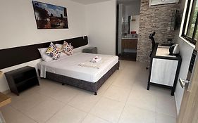 Aptahotel Guest House